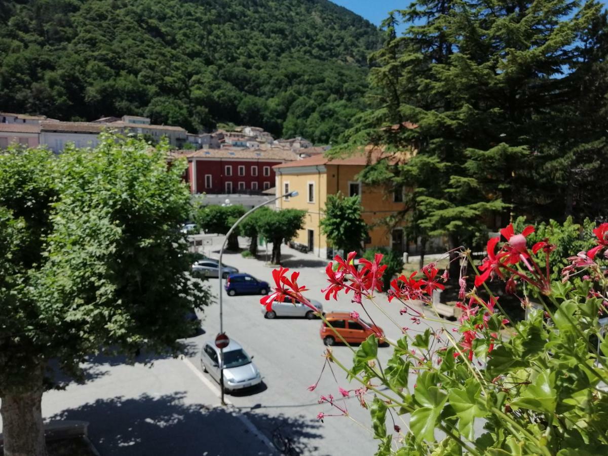 Bed and Breakfast Le Finestre Sulla Piazza Boiano Zewnętrze zdjęcie