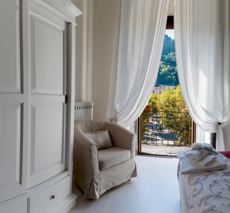 Bed and Breakfast Le Finestre Sulla Piazza Boiano Zewnętrze zdjęcie